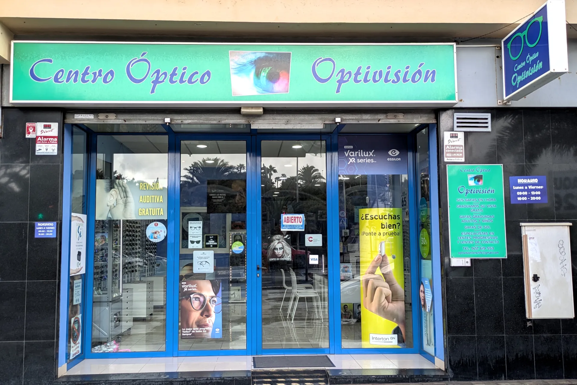 Centro Óptico Optivisión - Fachada